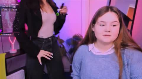 Snapshot of candy_flossie1 chatting on 12/05/25, 09:29 candy flossie1 online show from 12/05/25, 09:29