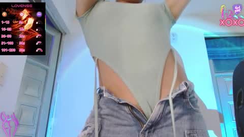 Snapshot of candy_giuliana21 chatting on 02/20/26, 06:26 candy_giuliana21 online show from 02/20/26, 06:26