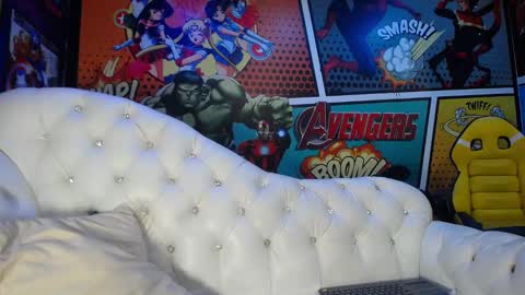 candy online show from 10/02/25, 03:02