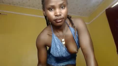 Snapshot of candy_hun chatting on 11/24/25, 12:16 candy_hun online show from 11/24/25, 12:16