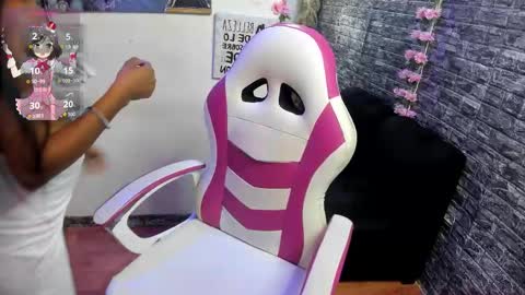 Snapshot of candy_kiss__ chatting on 01/12/26, 09:31 candy_kiss__ online show from 01/12/26, 09:31