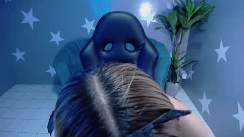 Snapshot of candy_kush_a chatting on 09/29/25, 08:46 candy_kush_a online show from 09/29/25, 08:46