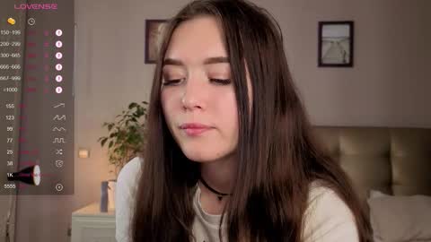 Leya online show from 10/07/25, 04:04