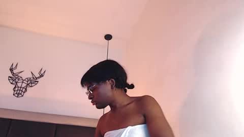 CANDY LOVE  DANNA online show from 11/30/25, 06:12