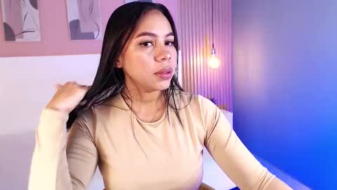 Candy online show from 09/15/25, 04:12