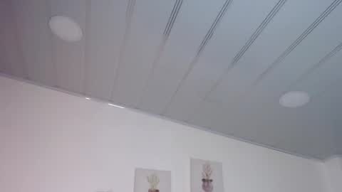 Snapshot of candy_lux_ chatting on 02/25/25, 03:38 Candy online show from 02/25/25, 03:38