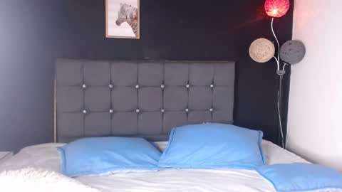 Snapshot of candy_lux_ chatting on 09/09/25, 09:03 Candy online show from 09/09/25, 09:03