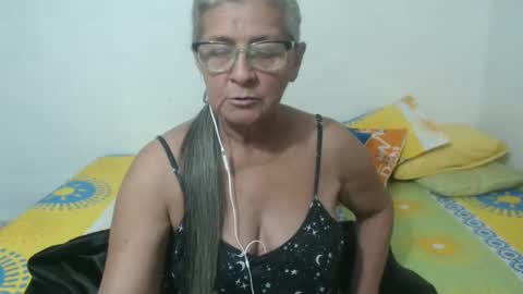 candy online show from 02/02/25, 02:06