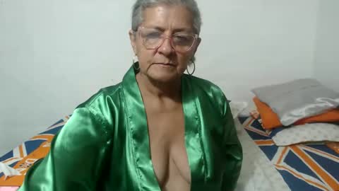 candy online show from 02/17/25, 12:32