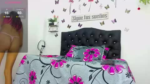 Snapshot of candy_mendez chatting on 09/19/25, 12:17 candy mendez online show from 09/19/25, 12:17