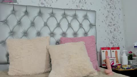 candy mery online show from 03/08/25, 05:43