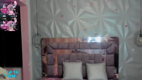 Ania online show from 12/15/24, 11:01