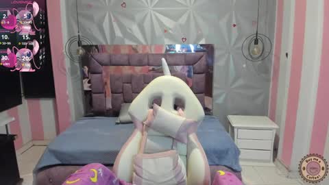 Ania online show from 01/05/25, 11:04