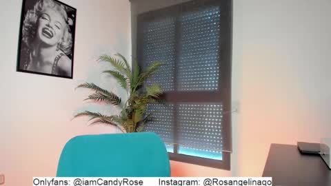 Snapshot of candy_rose_ chatting on 02/11/25, 10:59 Rose ONLYFANSiamcandyrose online show from 02/11/25, 10:59