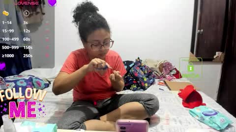 candy_val online show from 02/10/26, 06:28