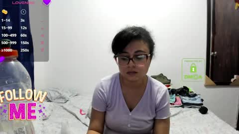 candy_val online show from 06/01/26, 06:04