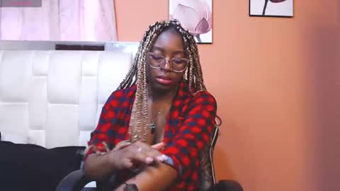Snapshot of candy_williamss chatting on 04/17/26, 08:01 cataleya online show from 04/17/26, 08:01