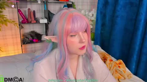 Snapshot of candy_yeah chatting on 05/25/26, 01:11 Mary online show from 05/25/26, 01:11