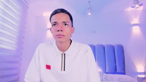 Snapshot of candyandmarilyn chatting on 10/11/25, 09:02 and MarilynHot online show from 10/11/25, 09:02