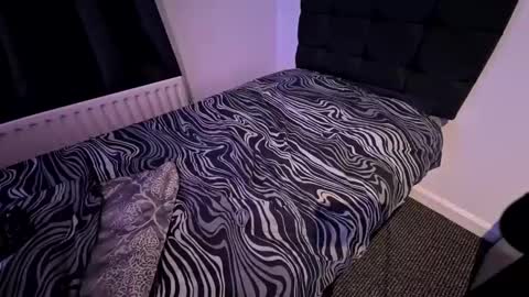 Candy Boy online show from 09/15/25, 07:47