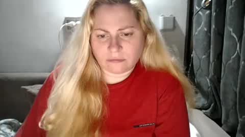 Laura online show from 01/17/25, 08:33