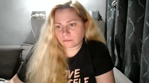 Laura online show from 01/20/25, 12:15