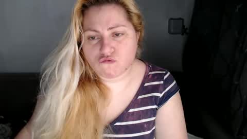 Laura online show from 01/24/25, 10:11