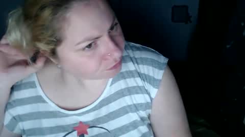 Laura online show from 02/03/25, 06:24