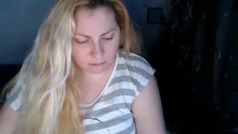 Laura online show from 02/03/25, 12:36