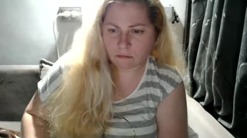 Laura online show from 02/04/25, 10:13