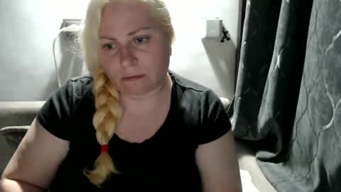 Laura online show from 03/08/25, 10:24