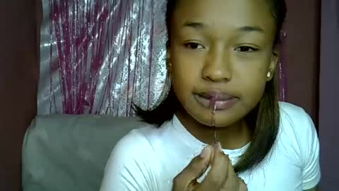 candyh0 online show from 07/15/26, 07:02