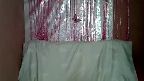 candyh0 online show from 07/28/26, 08:52