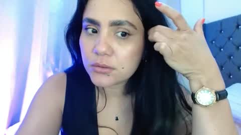 Snapshot of candyhot4 chatting on 12/20/24, 04:31 candy online show from 12/20/24, 04:31