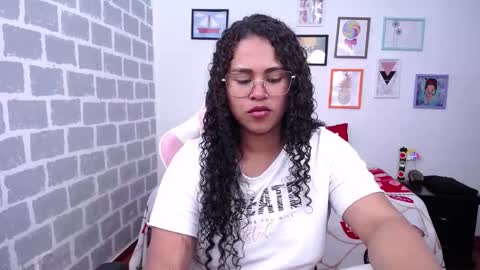 Karen online show from 02/11/25, 02:03