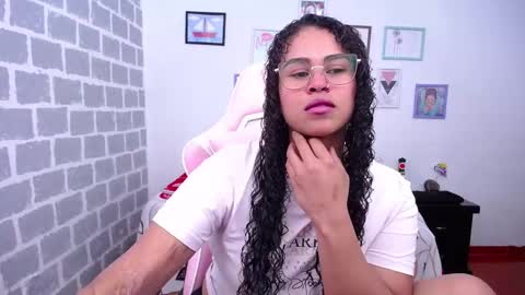 Karen online show from 02/25/25, 04:14