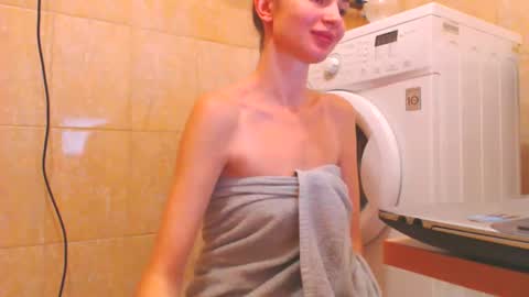 CANDYJESx online show from 12/05/24, 06:33
