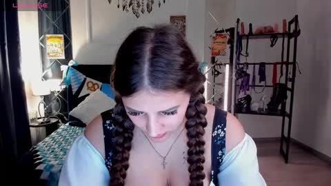 Sofia online show from 09/26/25, 01:20