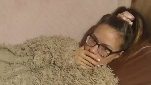 say meow and send tips  online show from 11/02/25, 12:18