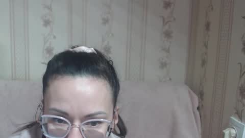 say meow and send tip  online show from 03/03/26, 08:31