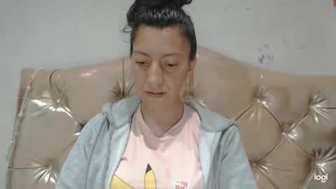 Snapshot of candymilfff chatting on 02/13/25, 09:27 candymilfff online show from 02/13/25, 09:27