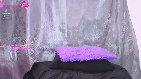 Snapshot of candysweet_naughty_ chatting on 11/11/25, 08:58 Thali online show from 11/11/25, 08:58