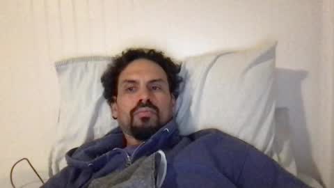Snapshot of caneladick4u chatting on 10/13/25, 01:27 caneladick4u online show from 10/13/25, 01:27