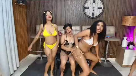 Sara online show from 06/20/26, 11:18