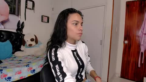 canela online show from 01/21/25, 07:17