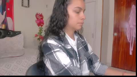 canela online show from 02/15/25, 02:00