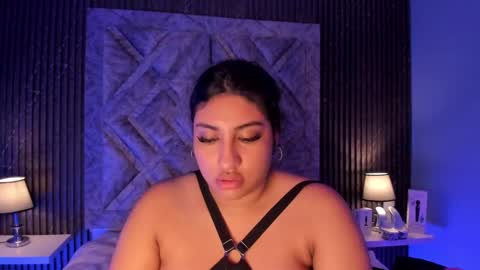 GABRIELA LOPEZ online show from 09/21/25, 04:25
