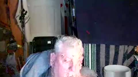 canoelicker69 online show from 01/05/26, 09:18