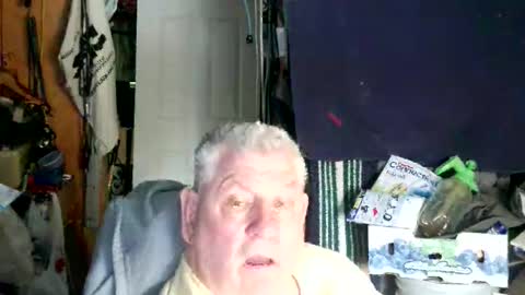 canoelicker69 online show from 02/12/26, 07:42
