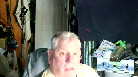 canoelicker69 online show from 02/15/26, 03:42